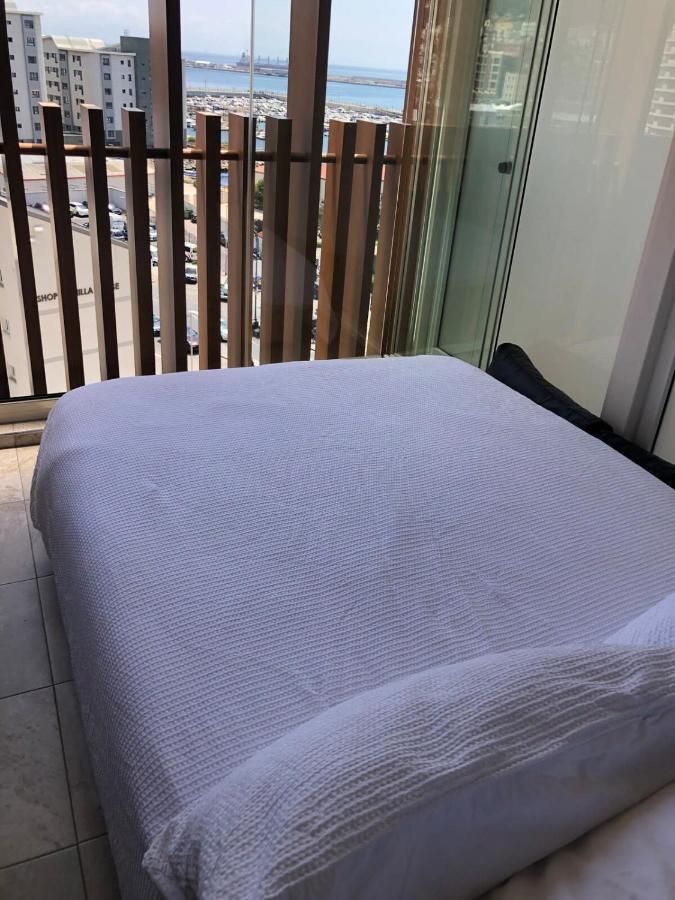 Westone Suite710-Hosted By Sweetstay ジブラルタル エクステリア 写真